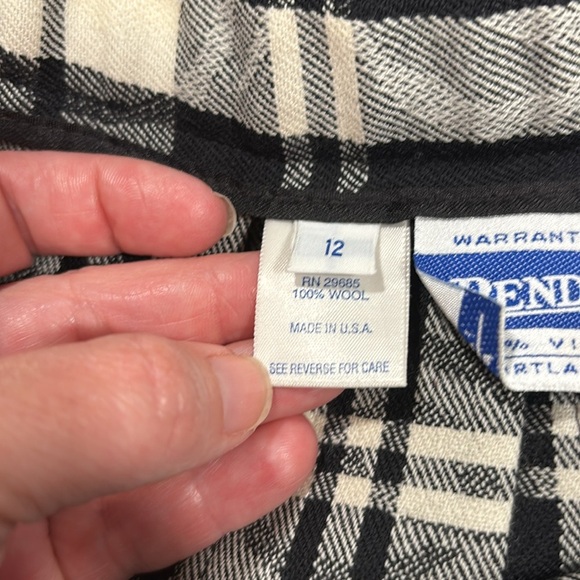 Pendleton Black and White vintage pleated plaid 100% new wool long skirt sz 12 - Picture 7 of 9